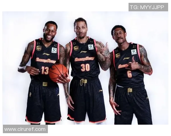 卡斯尔12中8高效砍下22分7板6助2断 全能表现助队取胜