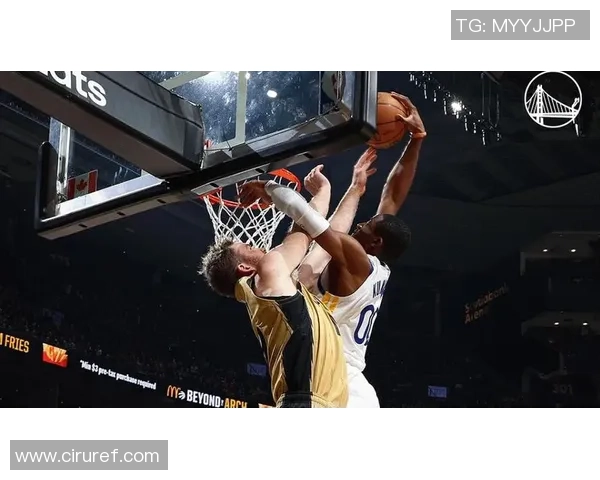 库明加身体素质惊人空切接球腾空单臂扣篮震撼全场